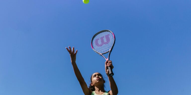 Best Tennis Rackets For Beginners