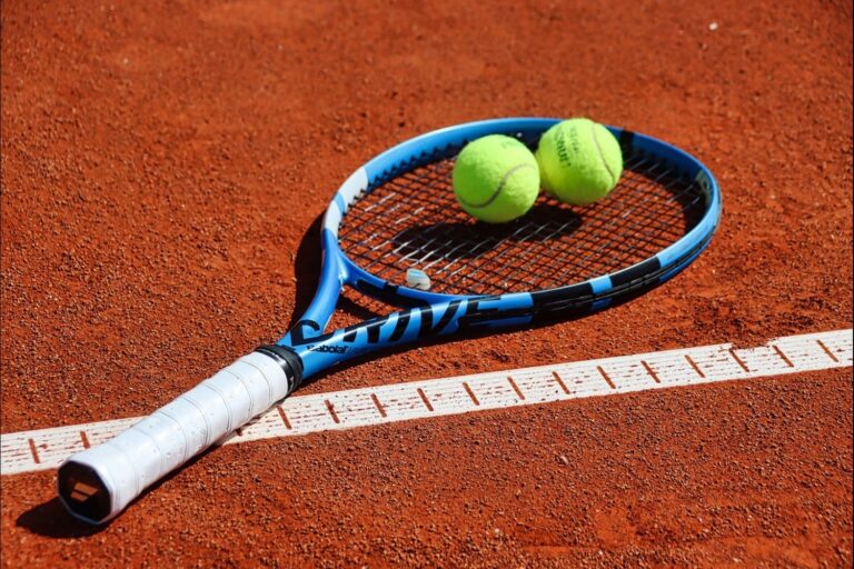 Best Tennis Rackets For Beginners